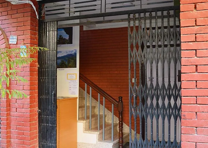 1bhk Thamel 5 Min Walk 0 Floor * Katmandú
